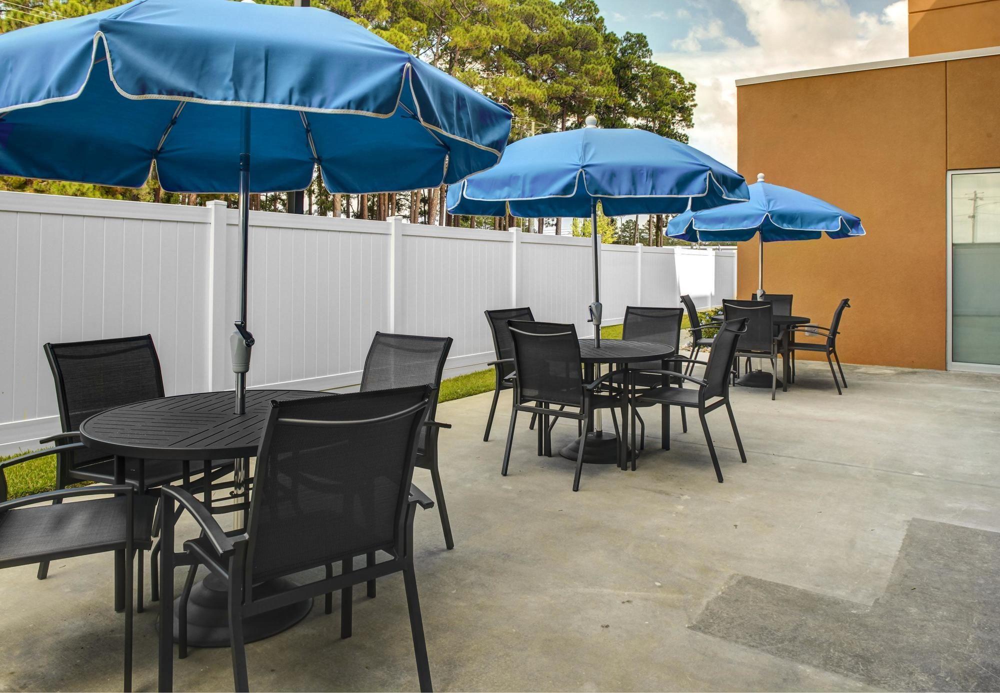 Fairfield Inn & Suites By Marriott Douglas Ngoại thất bức ảnh